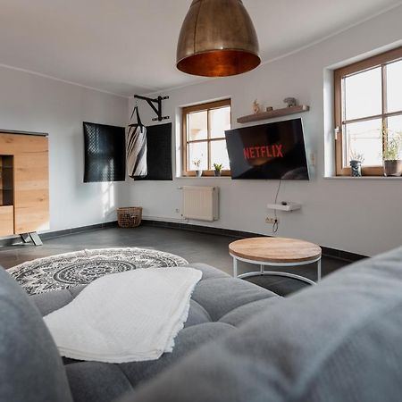 Erholung In Der Natur In Moselnahe, King Size Bett, Netflix, Waschmaschine, Trockner Bengel Luaran gambar