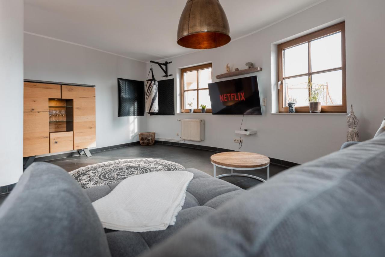 Erholung In Der Natur In Moselnahe, King Size Bett, Netflix, Waschmaschine, Trockner Bengel Luaran gambar