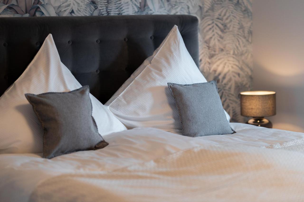 Erholung In Der Natur In Moselnahe, King Size Bett, Netflix, Waschmaschine, Trockner Bengel Luaran gambar