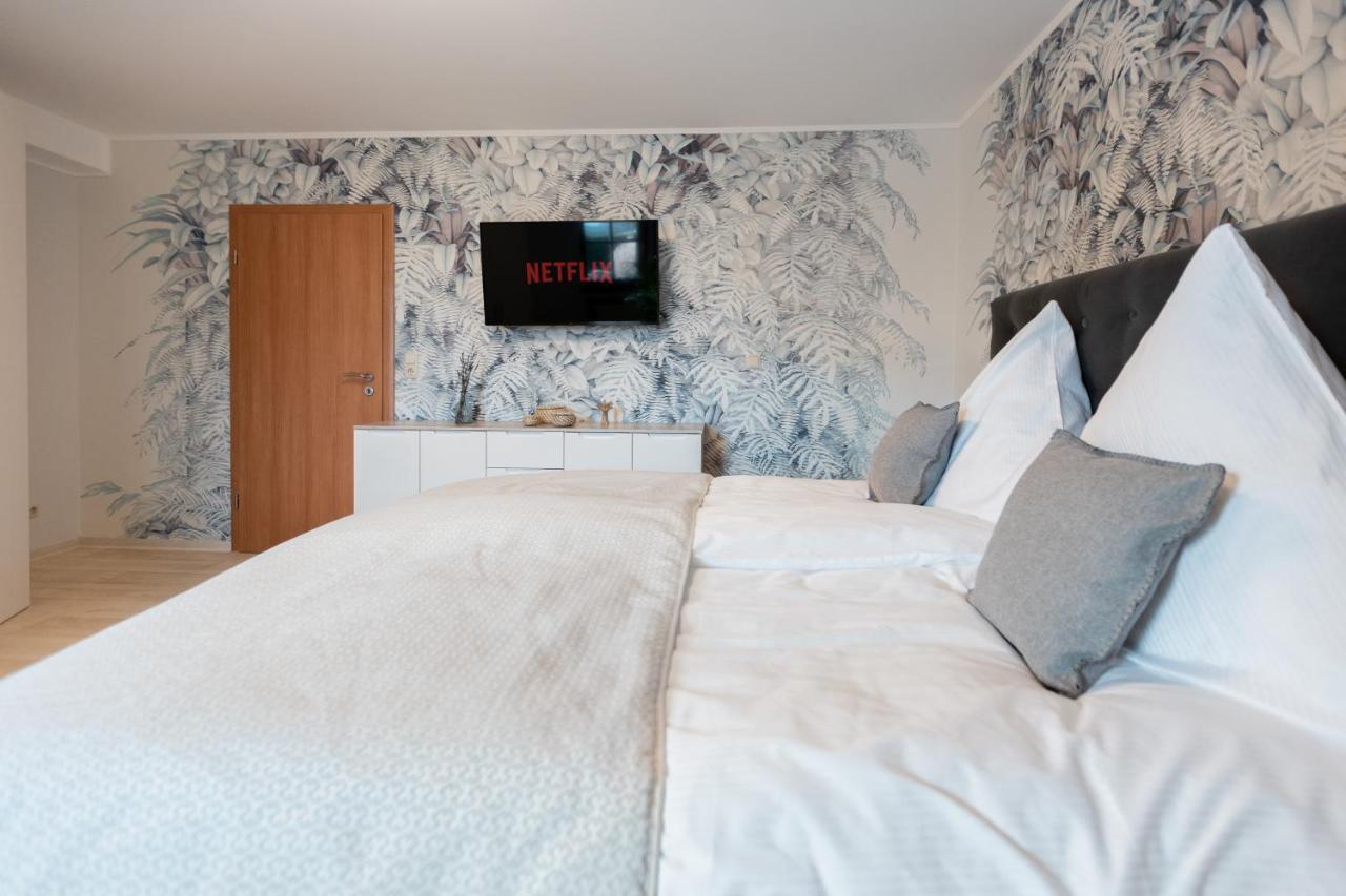 Erholung In Der Natur In Moselnahe, King Size Bett, Netflix, Waschmaschine, Trockner Bengel Luaran gambar